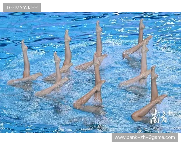 花样游泳表演,水中芭蕾精彩纷呈,花样游泳舞台表演 花样游泳表演,水中芭蕾精彩纷呈,花样游泳舞台表演